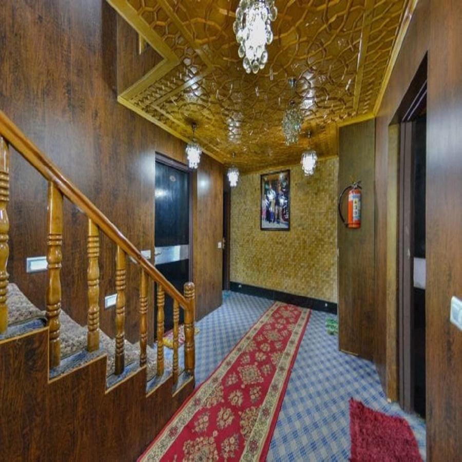 Hotel Sheen Srīnagar Buitenkant foto